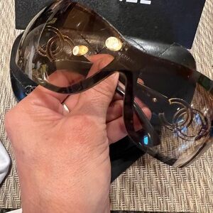 CHANEL Dark Brown Sunglasses